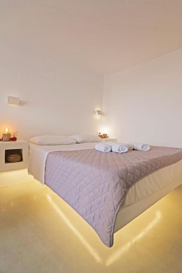 Brand New Mykonos Town Suites Exterior photo