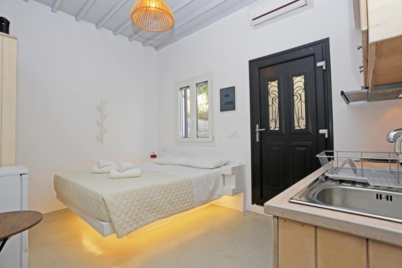 Brand New Mykonos Town Suites Exterior photo